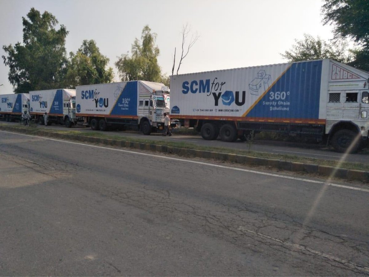 Seamless Logistics Solutions Across India 🚛✈️🚢 - mailchi.mp/68ef863b637d/i…