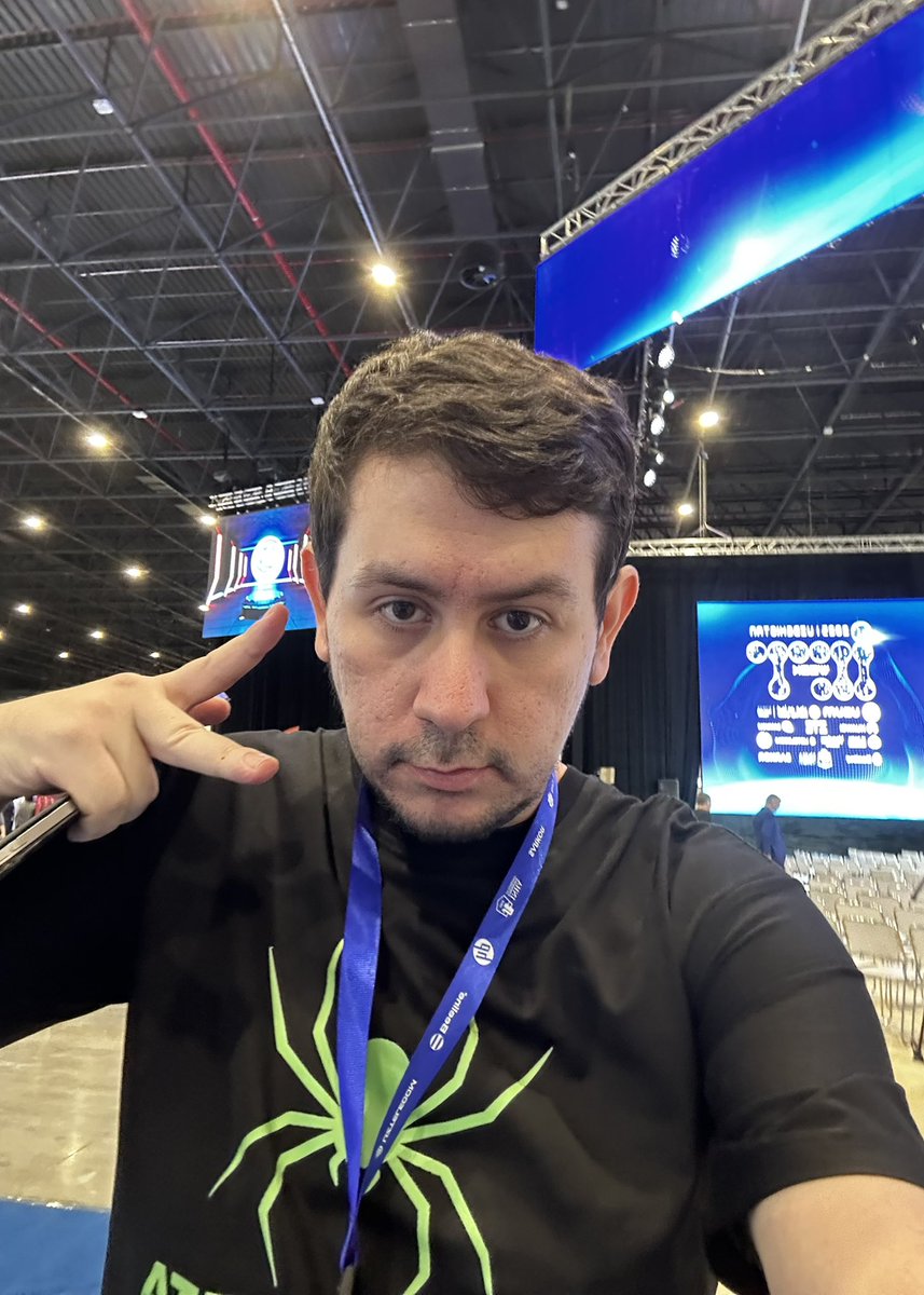 AzizNazarov's tweet image. Hello, Tashkent! 🌞🚀 #ICTWeek #MICROMETA #gamedev #web3