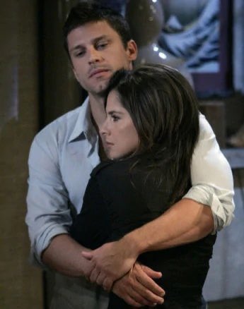 emgrace34's tweet photo. lucky & elizabeth or lucky & sam? https://t.co/f88t1w0t8I