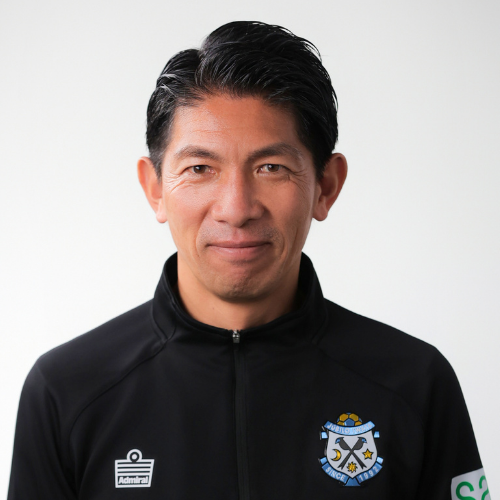 Jubiloiwata_YFC's tweet photo. ／
9/27(土)大宮戦
『JÚBILO CHRONICLE』
ジュビロ磐田OBトークショー開催🔥
＼

🕰️①15:30~15:50②17:30~17:50
👤①山西尊裕アカデミースーパーバイザー
👤②大井健太郎選手（イースタン・ライオンズSC）
🏟️ ジュビロ広場内ステージトラック

・MC：新井真奈美さん＆山田大記CRO
・無料でご参加いただけます

ぜひ、ご参加ください🔥

▼試合チケット購入はこちら
https://t.co/HsdCNaUEgf

▼当日イベントはこちら
https://t.co/OamGTOfQDd