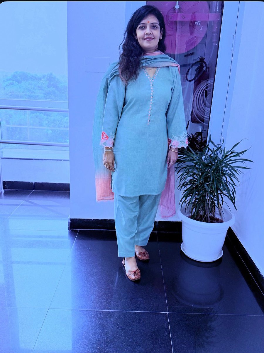 manpreetdr84's tweet image. Beauty is power 🙃
But intelligence makes u unstoppable!!!🤓!
Manpreet Talks!