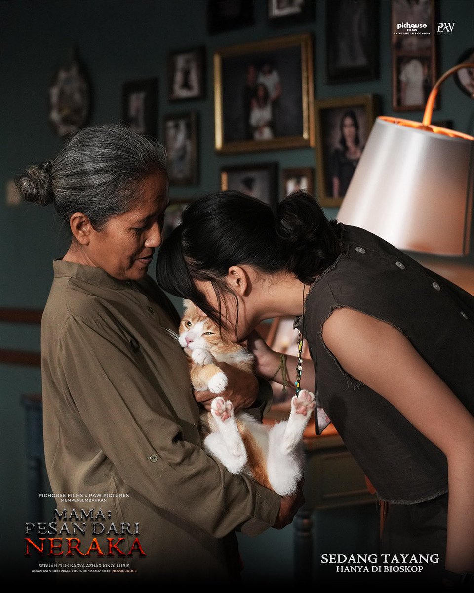 pichouse FILMS (@pichousefilms) on Twitter photo Keluarga kecil yang selalu ada untuk Putri! 
MAMA: PESAN DARI NERAKA, Adaptasi Video Viral Youtube “MAMA” oleh Nessie Judge
TAYANG 11 SEPTEMBER HANYA DI BIOSKOP‼️
#MamaPesanDariNeraka 
#FilmMamaPesanDariNeraka
#MPDN Keluarga kecil yang selalu ada untuk Putri! 
MAMA: PESAN DARI NERAKA, Adaptasi Video Viral Youtube “MAMA” oleh Nessie Judge
TAYANG 11 SEPTEMBER HANYA DI BIOSKOP‼️
#MamaPesanDariNeraka 
#FilmMamaPesanDariNeraka
#MPDN