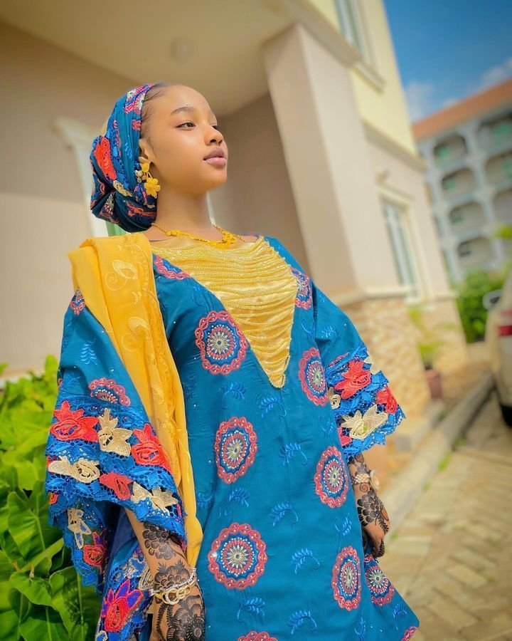 Can I give you my number we chat on WhatsAp🥺