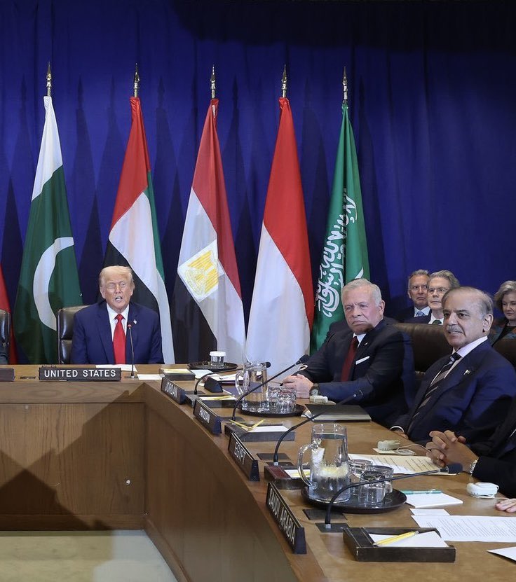 straightfromdk's tweet image. Pakistan’s diplomacy at peak 👏👏👏👏 . Thanks to the sacrifice and valor of #PakistanArmedforces and it’s leadership and jawan

@OfficialDGISPR  @MarkhorTweets @GovtofPakistan @MoIB_Official @MOIofficialGoP @ForeignOfficePk @PakPMO @PlanComPakistan @MIshaqDar50 @CMShehbaz