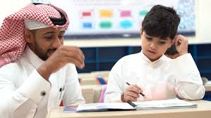الطلاب يستاهلون معلم حاضر ومهيأ، مو ناقص ومحبط.. وين الإصلاح اللي يحافظ على أساس الميدان؟ #براك #عزنا_بطبعنا #وعد_بن_سلمان