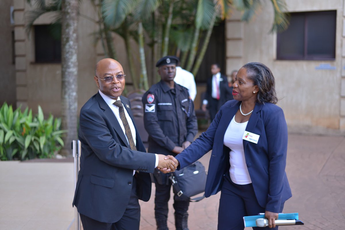 People Brand tweet media