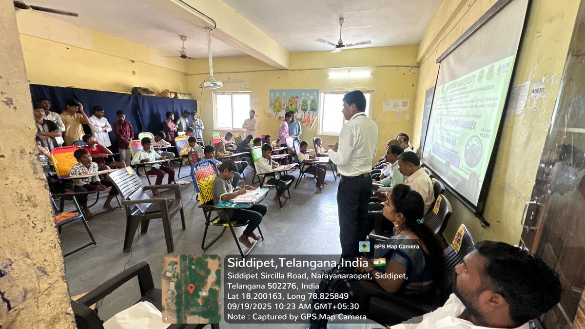 cas_envis's tweet photo. Seva Parv awareness programme conducted by our EIACP PC RP to the students Telangana Social Welfare Residential School, Chinnakodur at Guralagondi, Telangana during 17th Sep. - 20th Sep. 2025. #SevaParv https://t.co/GXpSY6ZayL