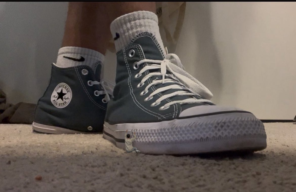 Man these shoes already reek, any one wanna help me clean em? Just try not to pass out 😵‍💫 

#malefeet #feet #dirtyshoes #feetfetısh #footfetish