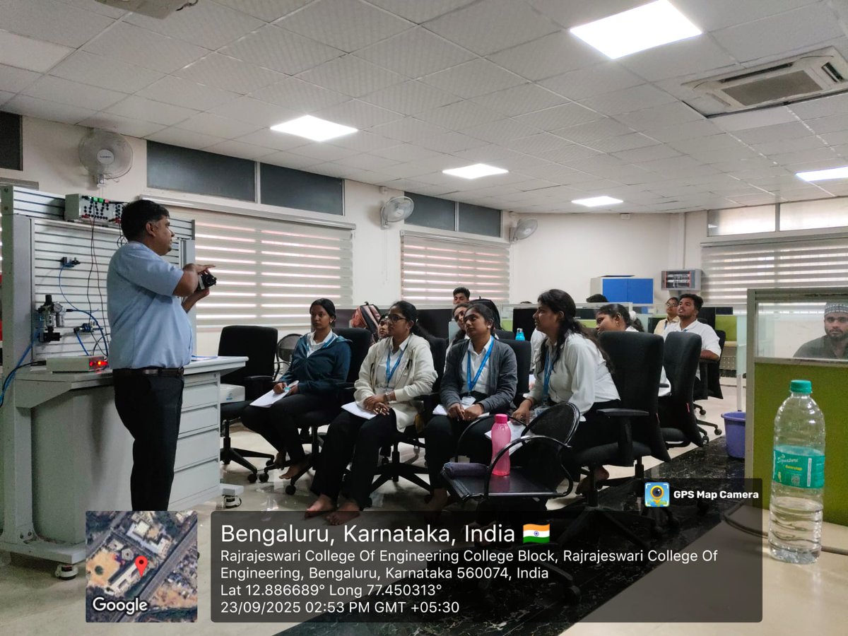 rrceblr's tweet image. ✨ Day 1 Highlights – 5-Day #SkillDevelopment Program @ #RRCE ✨
#RoboticsAndAutomation Dept. kickstarted training on Pneumatics &amp;amp; Electro-Pneumatics with hands-on learning in valves, relays &amp;amp; cylinder control. 🚀 #JanaticsGlobal #SDP