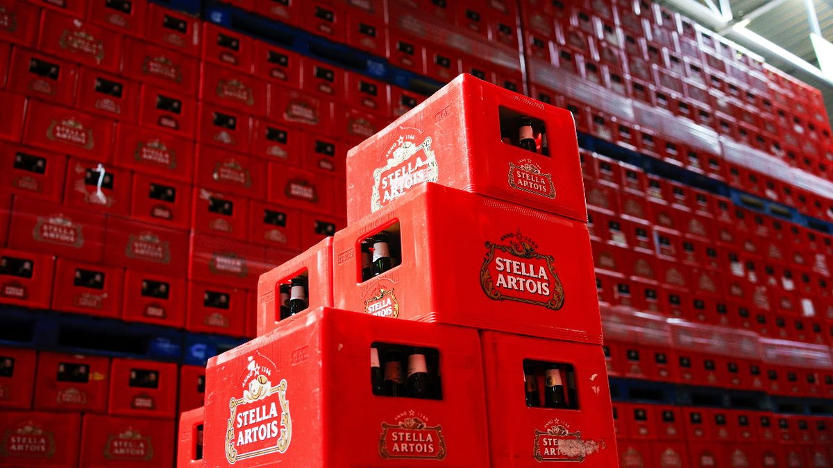 businessamnl's tweet image. AB InBev en Netflix sluiten opvallend partnerschap businessam.be/ab-inbev-en-ne… #ABInBev #Netflix #partnerschap #biercultuur #entertainment