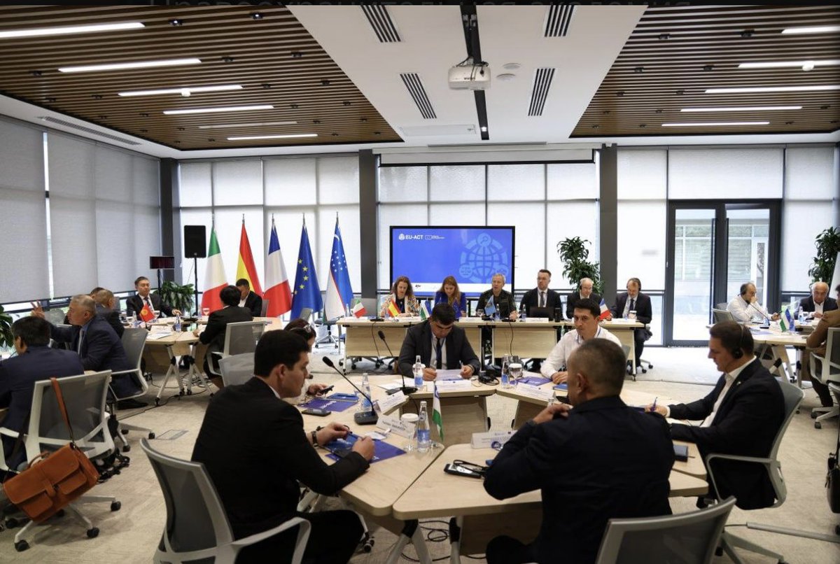EU_Tashkent's tweet photo. #TeamEurope partners with 🇰🇿🇰🇬🇹🇯🇺🇿 to boost public safety!

Under #EUACT, a regional seminar on “Protection of Public Places” unites EU &amp; Central Asian experts to strengthen security, share best practices &amp; keep citizens safe.

👉 https://t.co/qs0wkHxRt2
#EU4UZ https://t.co/VYqTHr9z8k