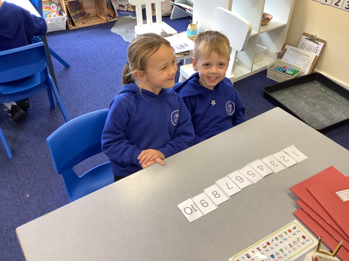 FaringtonSchool's tweet image. 📚✨ Maths fun in Year 1!
Our Year 1 superstars have been working hard this week ordering numbers to 10! They've been practising counting forwards and backwards and making amazing progress. 🌟 Well done, everyone – keep up the great work! 👏🔢
#Year1 #MathsMagic #CountingFun