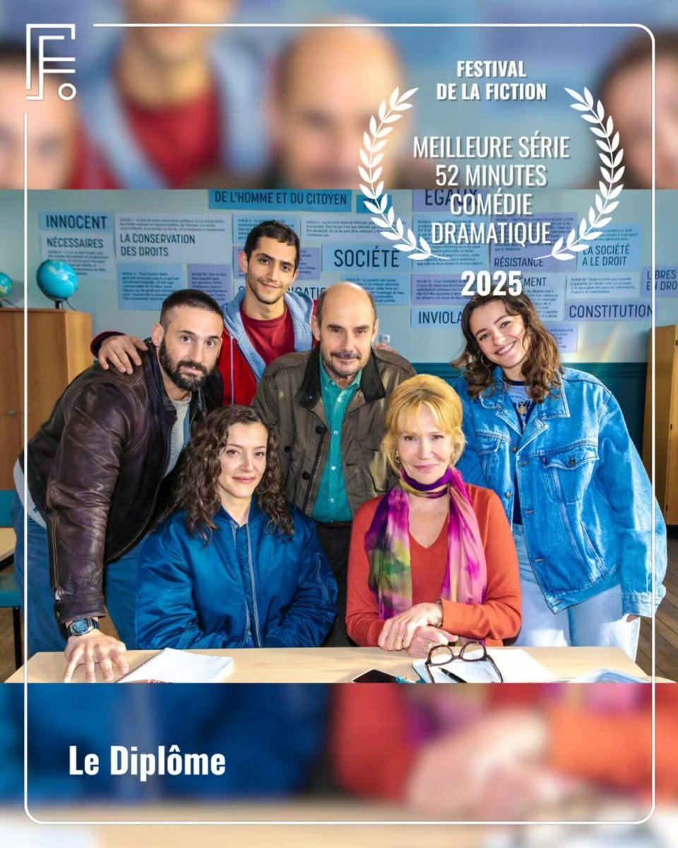 filmparisregion's tweet photo. 🎬 En compétition au @festivalfiction 2025 : Le Diplôme.
Soutenue par la Région @iledefrance, la série remporte 🏆 Meilleure série 52’ (comédie dramatique) &amp; 🏆 Meilleure interprétation féminine pour @clementinecelarie 
#seriefrancaise Philippe Leroux - Habanita Federation - @TF1 https://t.co/Kc1xgD7DAM