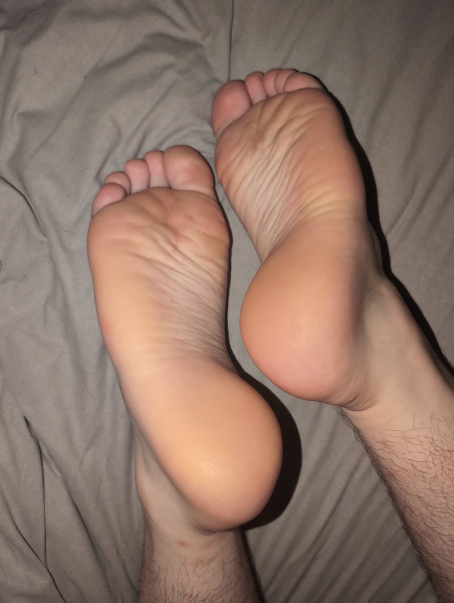 Useless Undercover tweet media