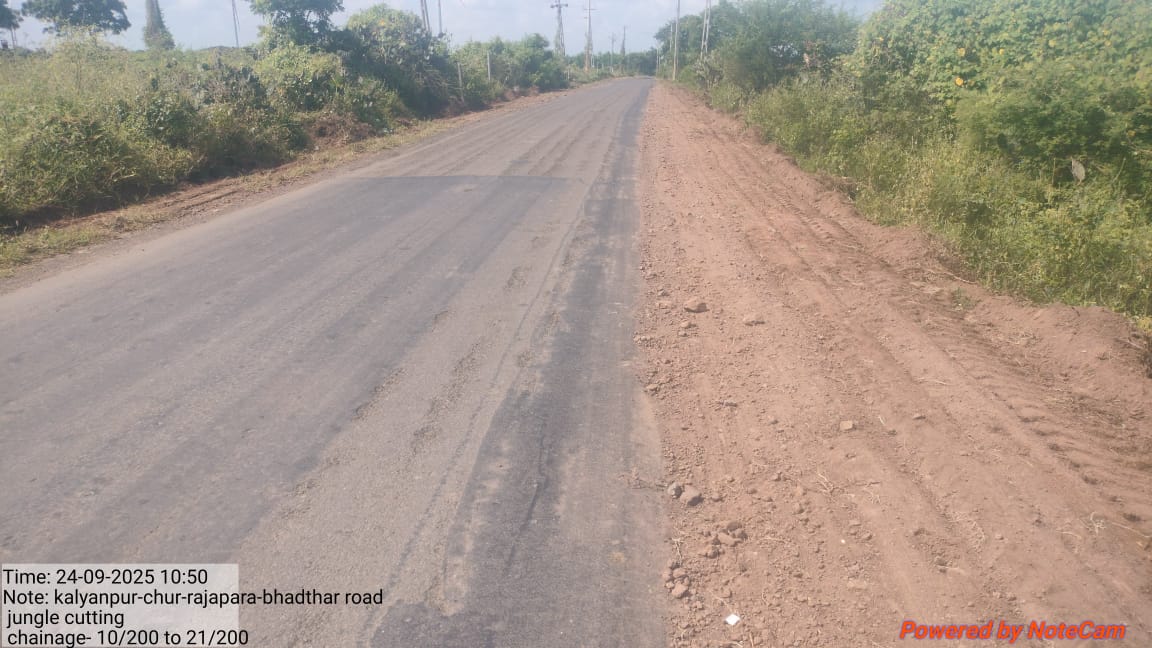Info DevbhumiDwarka GOG (@infodwarkagog) on Twitter photo 🛣️ દેવભૂમિ દ્વારકા જિલ્લામાં માર્ગ અને મકાન વિભાગ દ્વારા ક્ષતિગ્રસ્ત માર્ગોને સુગમ બનાવવા કામગીરી પૂરજોશમાં
🛣️જિલ્લાના લીંબડી-રાણ-ગુરગઢ-ચરકલા રોડ પર ડામર પેચવર્કની કામગીરી કરાઇ. <a href="/InfoGujarat/">Gujarat Information</a>
<a href="/COLLECTORDWK/">Collector Devbhumi Dwarka</a> <a href="/DdoDwarka/">District Panchayat DevbhumiDwarka</a> <a href="/SP_Dwarka/">SP-Devbhumi Dwarka</a> 🛣️ દેવભૂમિ દ્વારકા જિલ્લામાં માર્ગ અને મકાન વિભાગ દ્વારા ક્ષતિગ્રસ્ત માર્ગોને સુગમ બનાવવા કામગીરી પૂરજોશમાં
🛣️જિલ્લાના લીંબડી-રાણ-ગુરગઢ-ચરકલા રોડ પર ડામર પેચવર્કની કામગીરી કરાઇ. <a href="/InfoGujarat/">Gujarat Information</a>
<a href="/COLLECTORDWK/">Collector Devbhumi Dwarka</a> <a href="/DdoDwarka/">District Panchayat DevbhumiDwarka</a> <a href="/SP_Dwarka/">SP-Devbhumi Dwarka</a>