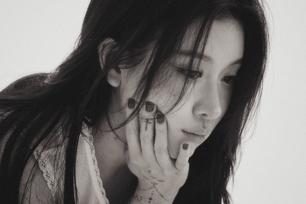 ‘Flash and Core’ Main Profile 

Yerin Baek 3rd Full-length Album
‘Flash and Core’
2025.10.02 THU 6PM (KST)

#YerinBaek #백예린 #FlashandCore