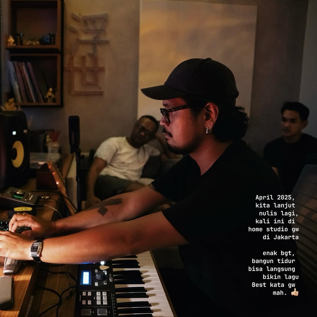 Retrospektif bukan sekedar album tapi sebuah perjalanan gw tumbuh, jatuh, bangkit dan akhirnya menemukan kembali suara gw yg paling jujur.