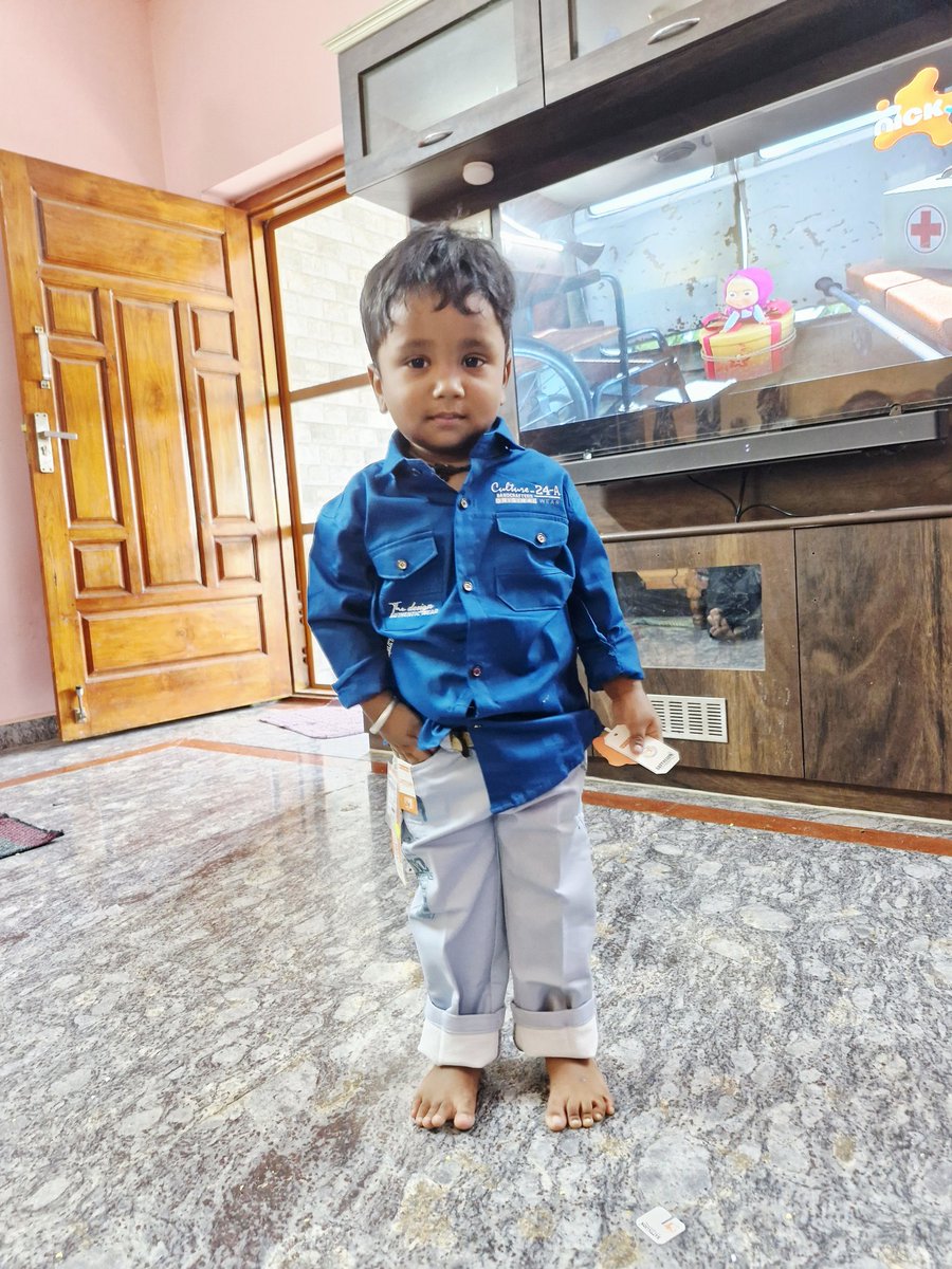 Anithavanan_'s tweet image. Happy Birthday chella kutty magizhmaran #birthdayboy #September24 #boy