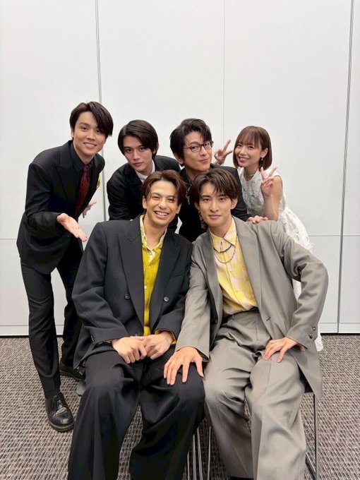 『LOVE SONG』『火喰鳥を、喰う』が急上昇