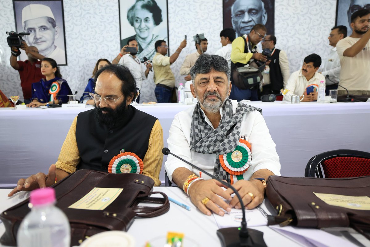 TPCCali's tweet image. కాంగ్రెస్ విస్తృత స్థాయి సమావేశం
CWC సమావేశం

📍 పాట్నా, బీహార్

#CWCMeeting #Congress #Patna #Bihar #INC