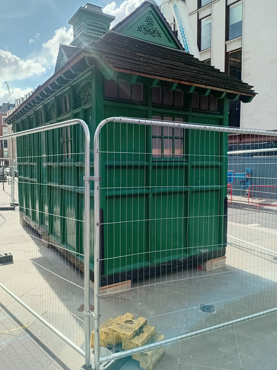 LondonTaxiPR tweet media