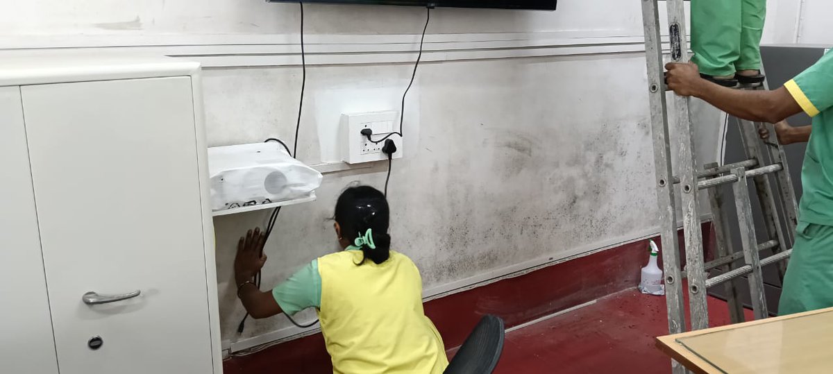 csir_ncl's tweet image. Swachhata in Action at CSIR-NCL!
As part of the Swachhata Hi Seva (SHS) campaign, a special lab &amp;amp; workplace cleaning drive was carried out at CSIR-NCL, Pune. @CSIR_IND @AshishLele3467 #CSIRNCL #SwachhataHiSeva2025 #SwachhBharatAbhiyan