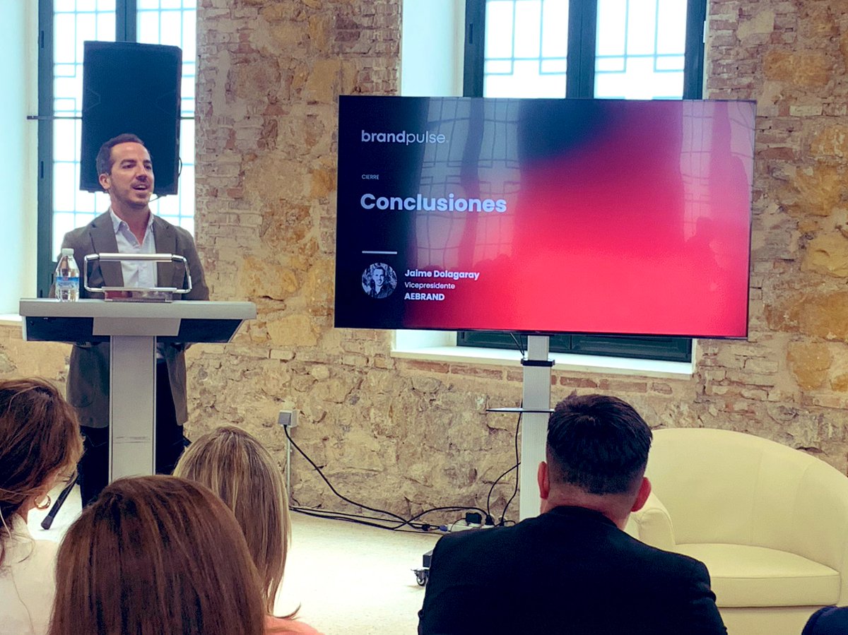 #BrandPulse #Murcia 🗣️Jaime Dolagaray #AEBRAND la Región de Murcia destaca por sus #marcas innovadoras y de alto valor, capaces de proyectar la Región al mundo y consolidarla como motor de #crecimiento y desarrollo 👉🏻 Arraigo, dinamismo y proyección global