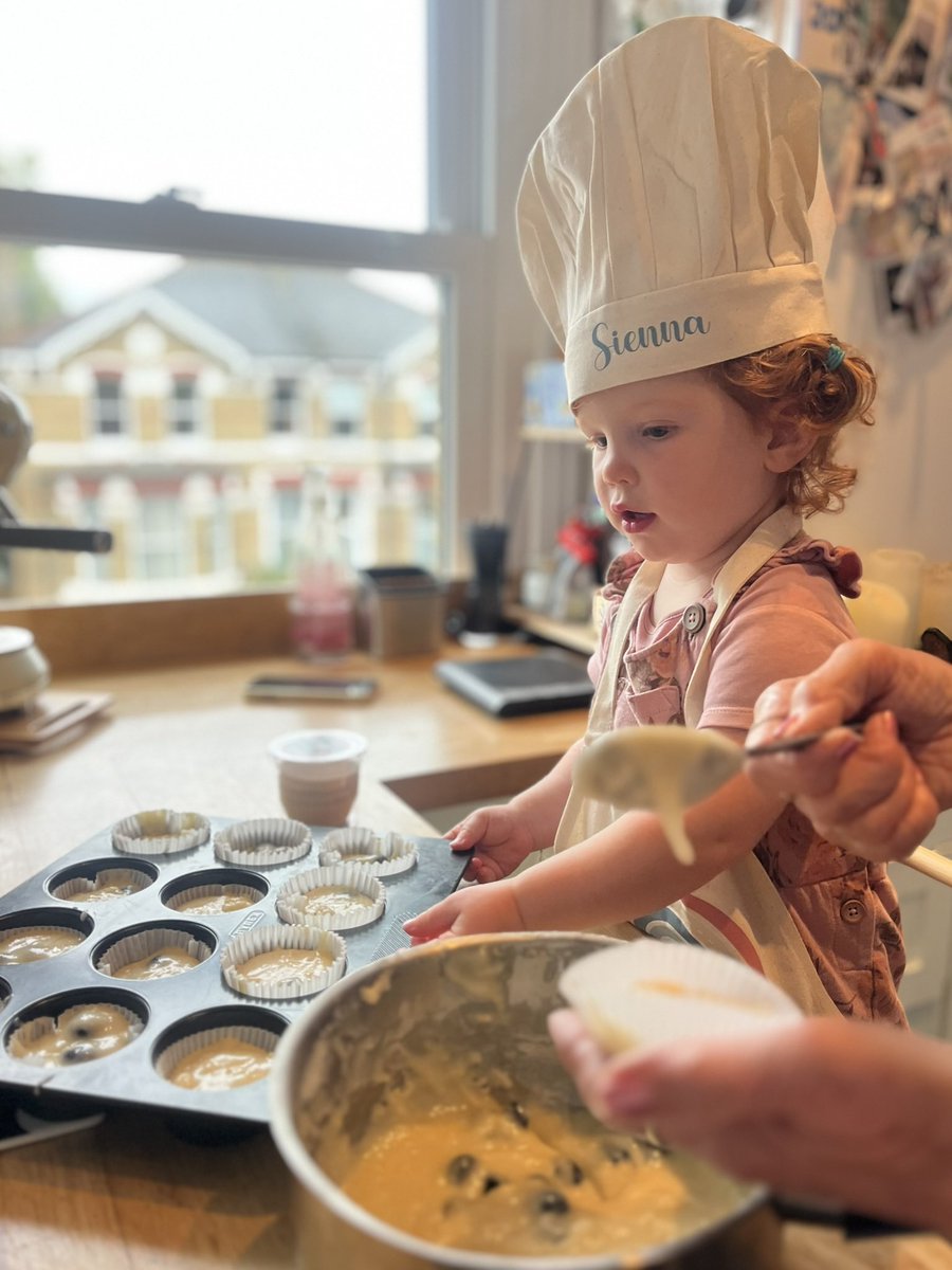 We’ve been busy baking goodies for today’s <a href="/macmillancancer/">Macmillan Cancer Support</a> coffee morning in the <a href="/irwinmitchell/">Irwin Mitchell</a> Cambridge office - come and grab a treat, then support our fundraising efforts here 👇 

justgiving.com/page/cambridge…