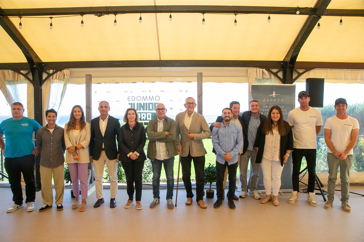 🏄‍♂️ A praia de Razo (<a href="/carballo_gal/">carballo_gal</a>) convértese no epicentro do surf mundial!

Do 24 ao 27 de setembro celébrase o Edommo Junior Pro Razo <a href="/classicsurfpro/">CLASSIC SURF PRO</a>  unha das tres probas da World Surf League que se celebran no Estado, as tres na provincia da Coruña! 💙
<a href="/TurismoCarballo/">Turismo Carballo</a>