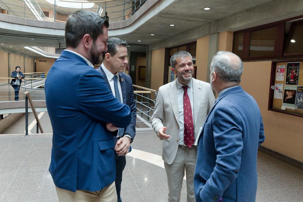 AECA (@asociacionaeca) on Twitter photo 🙌Esta mañana ha dado comienzo el #23congresoaeca en la <a href="/ULL/">Universidad de La Laguna</a> en la maravillosa #Tenerife, estaremos por aquí hasta este próximo viernes 💪💪 🙌Esta mañana ha dado comienzo el #23congresoaeca en la <a href="/ULL/">Universidad de La Laguna</a> en la maravillosa #Tenerife, estaremos por aquí hasta este próximo viernes 💪💪
