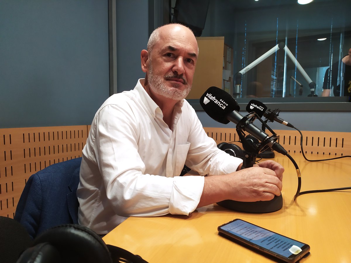 El regidor de Seguretat i Gent Gran de <a href="/VilafrancaAj/">Ajuntament de Vilafranca del Penedès</a>  Ramon Zaballa ha vingut a explicar-nos el reforç de la Policia de proximitat i el nou curs d'activitats als casals municipals per a la gent gran
▶️rtvvilafranca.cat/programa/pened…