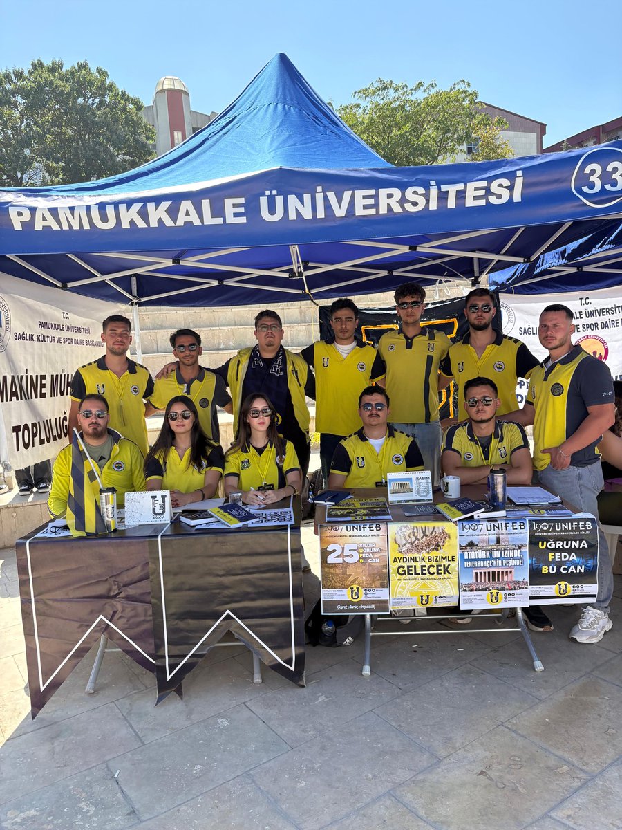 1907 ÜNİFEB Pamukkale Üniversitesi örgütlenmesi olarak 2025-2026 Güz Dönemi stant çalışmalarımıza Mühendislik yanı Amfi Meydanında  devam ediyoruz. Tüm Fenerbahçeli arkadaşlarımızı bekliyoruz. #HaydiSenDeGelKatılBize