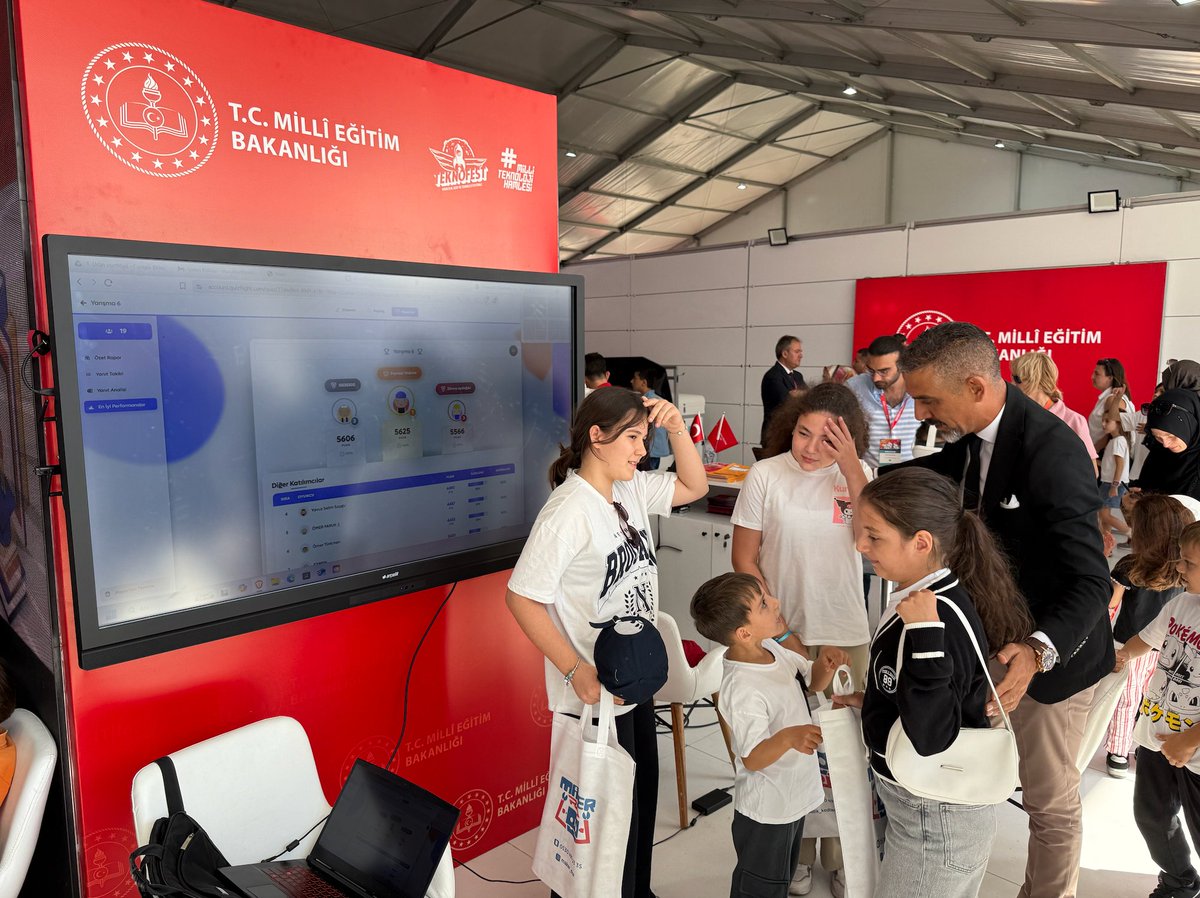🚀 QuizFlight at Teknofest ’25 Istanbul!  

We joined Turkey’s biggest tech festival as part of the ETKİM stand, making learning fun with interactive quizzes &amp; live competitions  

Thanks to everyone who joined us – students, teachers &amp; partners 

#QuizFlight #Teknofest2025