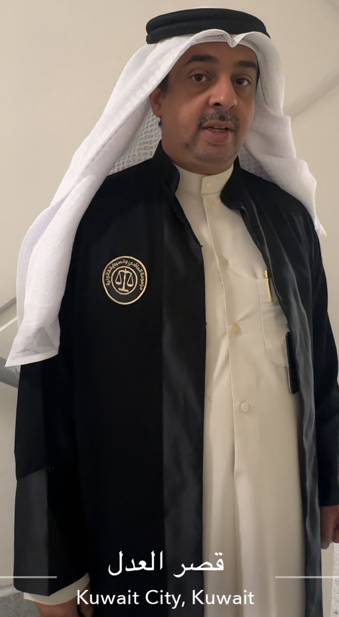 mrnaifq8's tweet photo. عندما نحتاج #رجل_قانون 

يكون المحامي الدكتور إبراهيم الملحم 
شريك ومؤسس 
مجموعة الماضي والصواغ القانونية 

حاضرًا بمواقفه الصلبة ودهائه #القانوني 
يتقدّم الصفوف بعقل وشجاعه وحنكه فريده

عليك بالل�� لشرابيك فكاك
قرمٍ ليا حدك لزومك تجيله 

ونعم الرجل بو فالح https://t.co/3FAnbhan0r