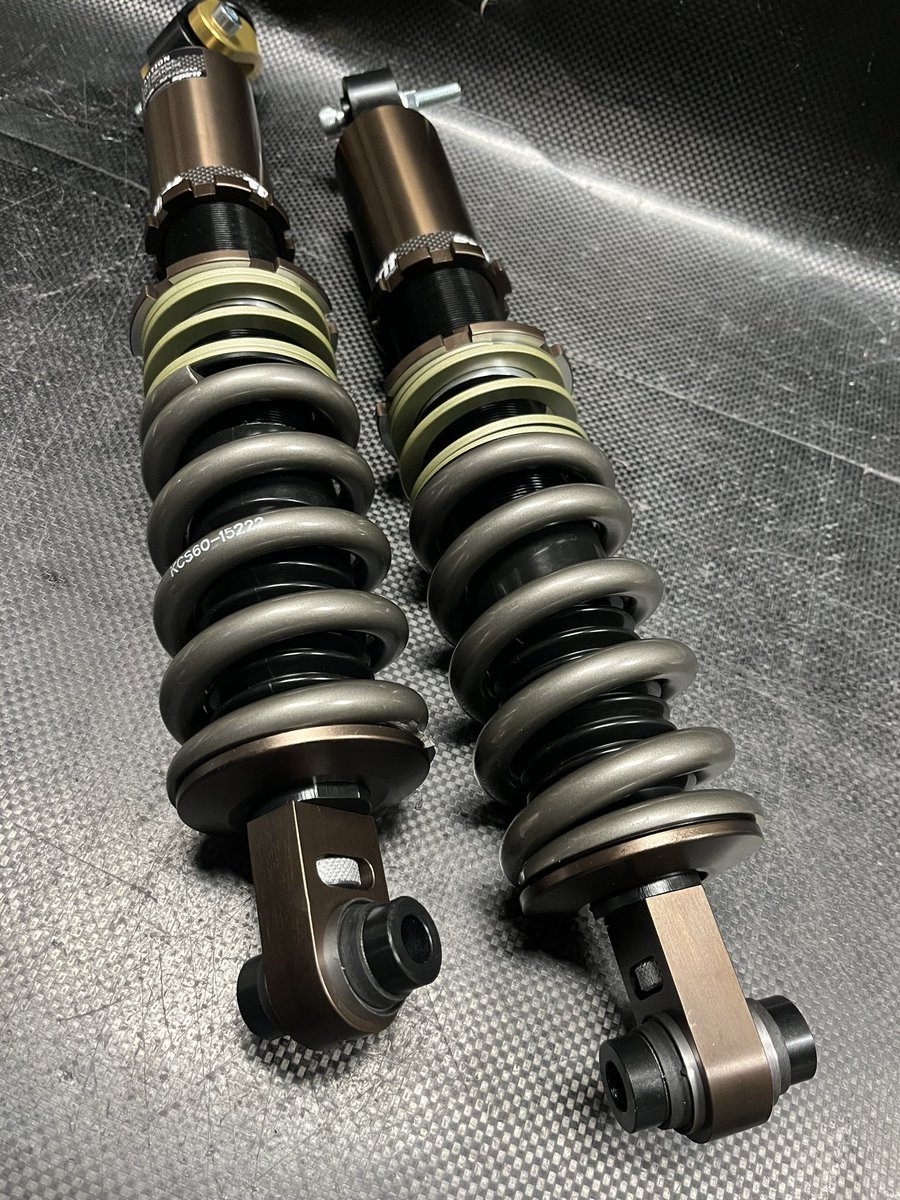 Z C32Sスイフトスポーツ　SPIRIT サスペンションキット ブラック Z C32SスイフトスポーツSPIRIT サスペンションキット ブラック