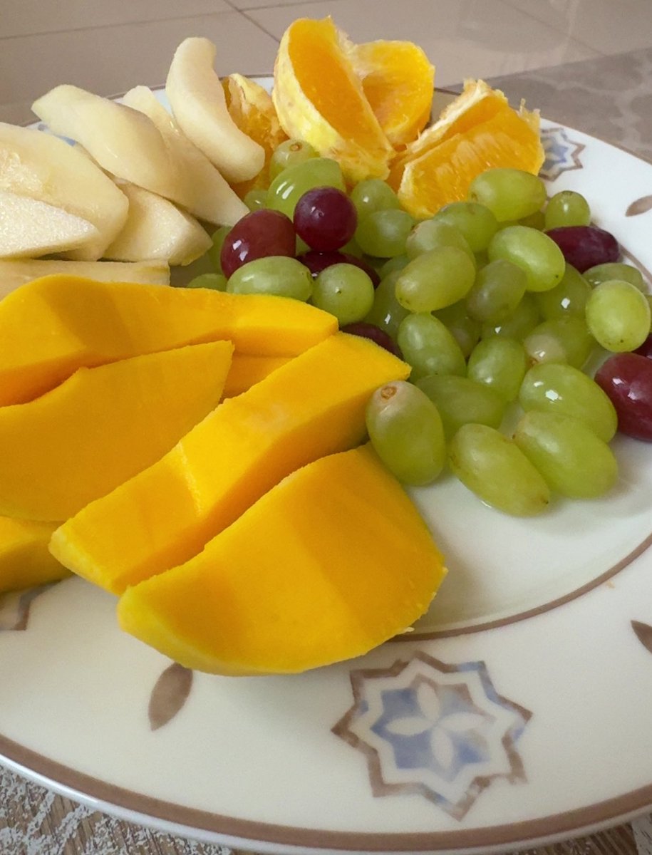 خلونا نختبركم 😁

كم سعرة حرارية في هذا الطبق من الفواكه؟