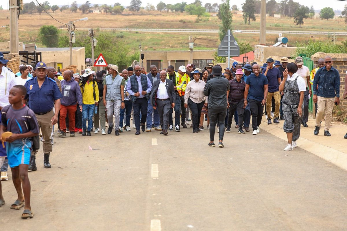 The City of Johannesburg has successfully completed a project in Vlakfontein, upgrading gravel roads to tarred infrastructure. #JoburgUpdates #JoburgReimagined