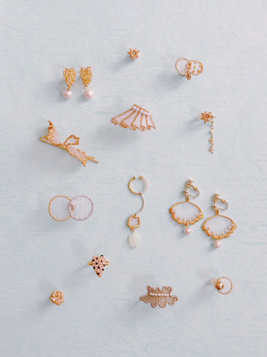 🪡event🪡

⚪️9/12 FRI - 11/12 WED
limited stockist at  BUNKITSU TOKYO
<a href="/BUNKITSU_TOKYO/">BUNKITSU TOKYO</a> 

⚪️10/4 SAT 〜26 SUN
pop up fair at marci(三重)

⚪️10/16 THU - 27 MON
アクセサリー+ブローチ展
"ワタシを飾るもの"
at 三保原屋LOFT(静岡)

⚪️10/18 SAT - 19 SUN
"雑貨女子博" in 台湾🇹🇼