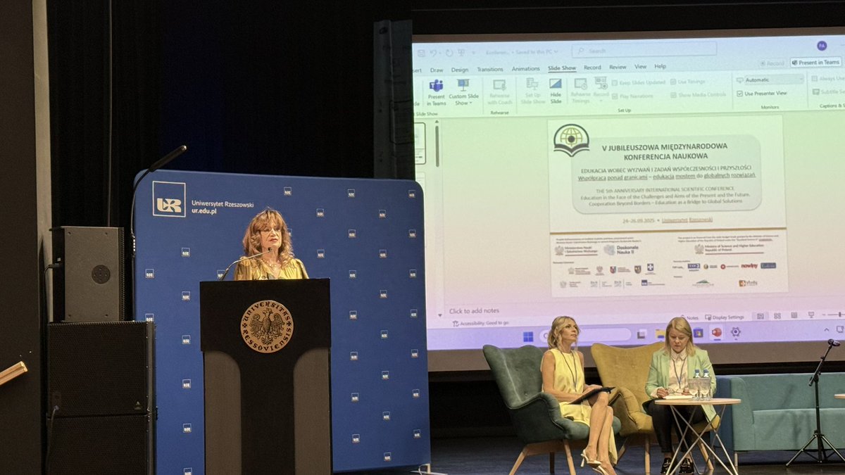 Hoje o dia por aqui , Reszów, Polónia … ✅ 🇵🇹🇪🇺
5th Anniversary International Scientific Conference “Education in the Face of the Challenges and Aims of the Present and the Future”: Cooperation Beyond Borders - Education as a Bridge to Global Solutons.
shorturl.at/MaOfw