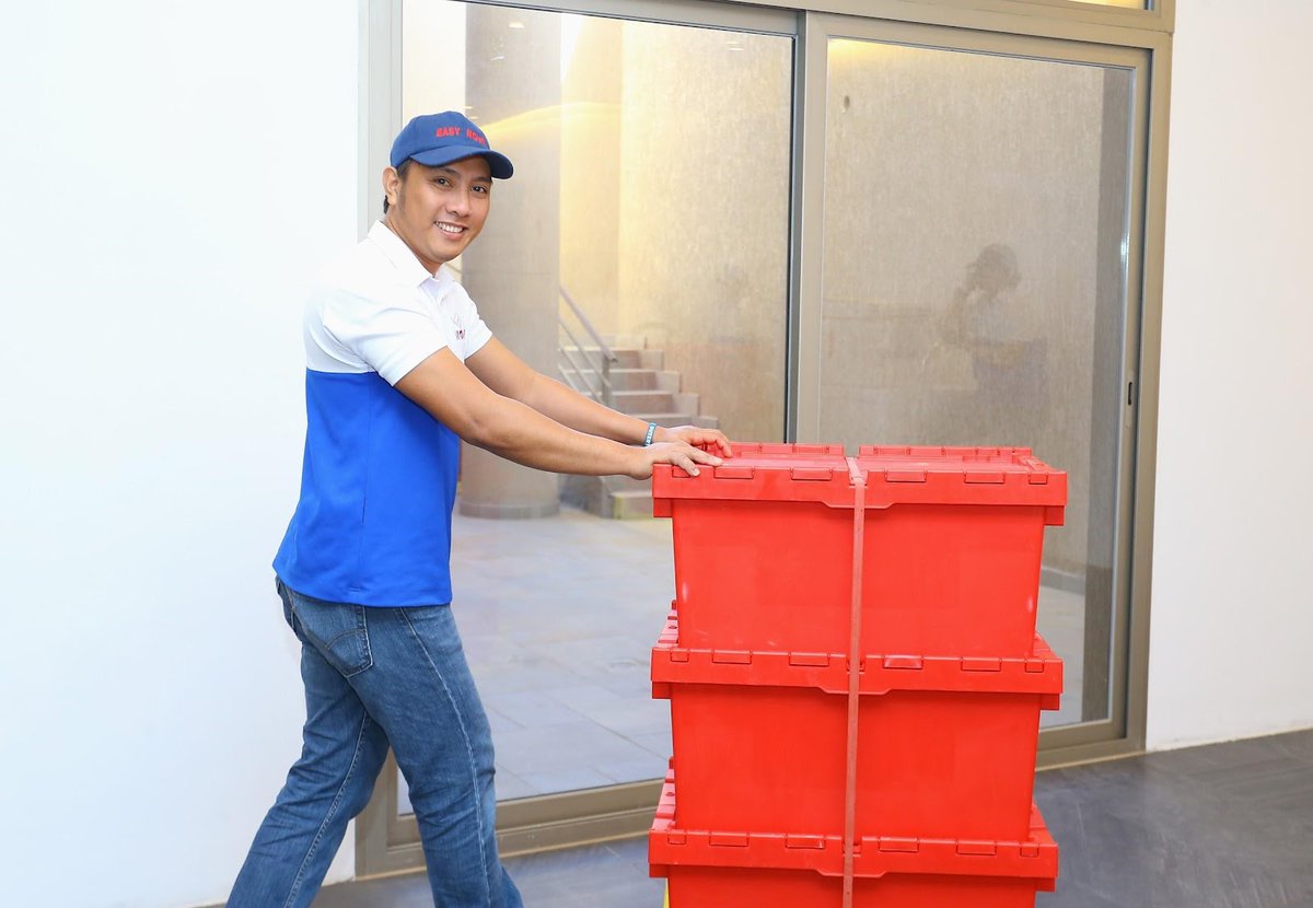 Your peace of mind is our priority. We guarantee the safe packing and transport of your belongings throughout the entire moving process.