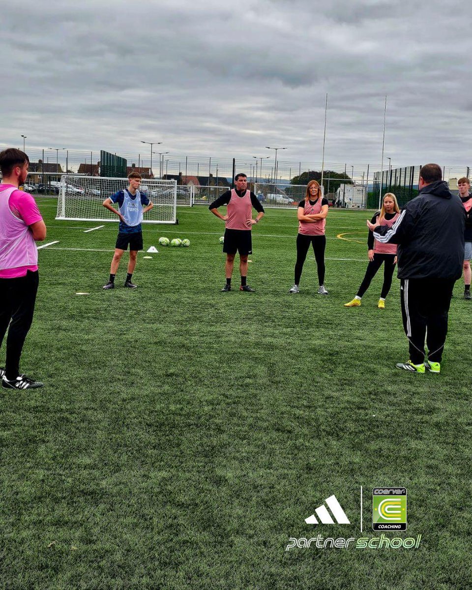 Carrick_Academy's tweet photo. ⚽ Huge thanks to our partner @CoerverCoaching for delivering coach education to staff and senior pupils ahead of the launch of our School of Football 👏
#SchoolOfFootball #Coerver #SuperbeGerimus https://t.co/goXNQZM4J2