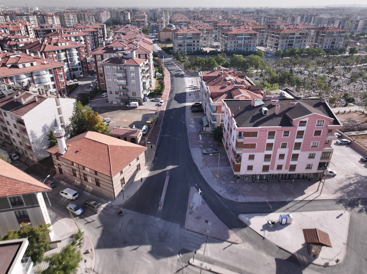 Konya Karatay’da yol konforu artıyor... 
haberdairesi.com/konya/konya-ka…