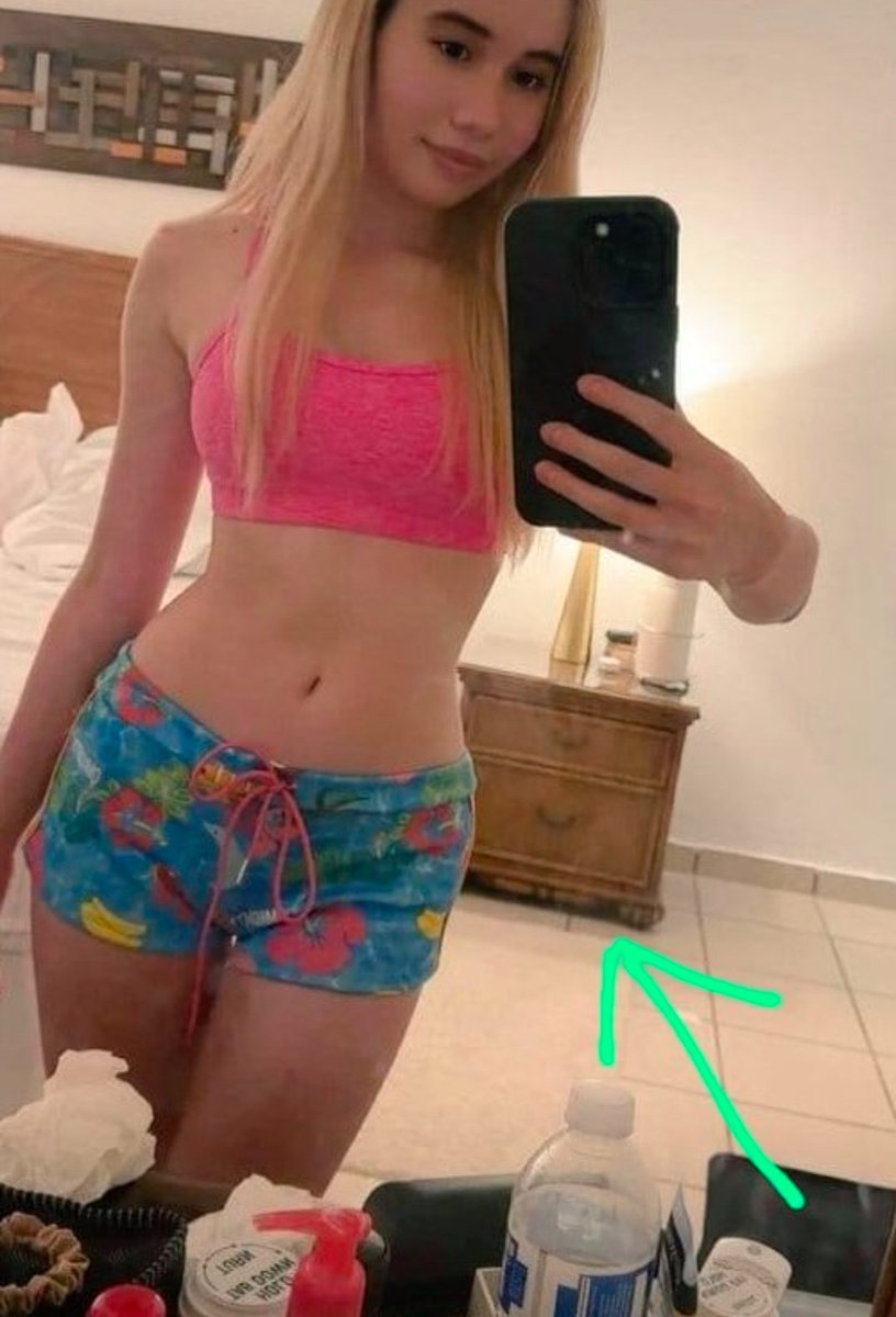 Porn star Go tweet media