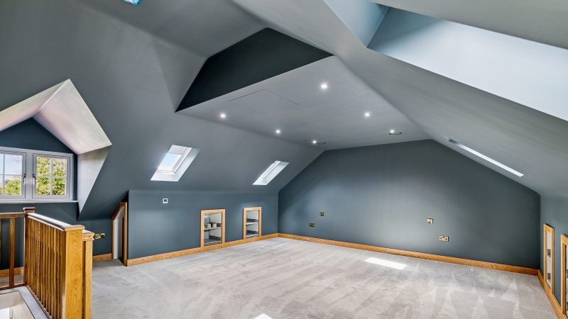 PB_mag's tweet image. With a focus on creating luxury homes, Jam-Jar Developments turned to Valspar Trade for the interior of new-build Hornbeam House. 

Read more about this here - bit.ly/47OHapc 
#newbuild #paint #tradespeople