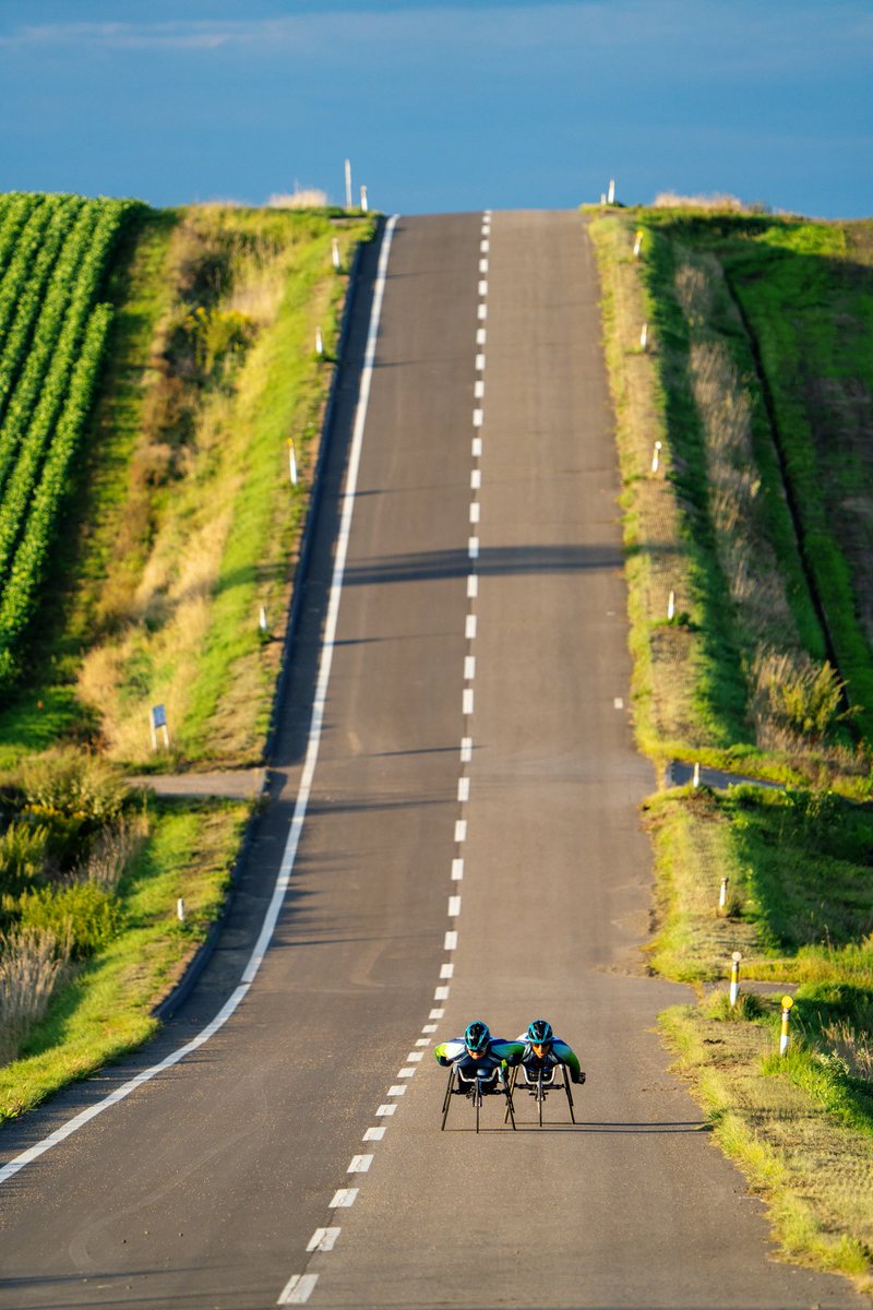 Tdub_Photo's tweet photo. Downhills in #hokkaido   #parasports https://t.co/6ZJIHB0Aua