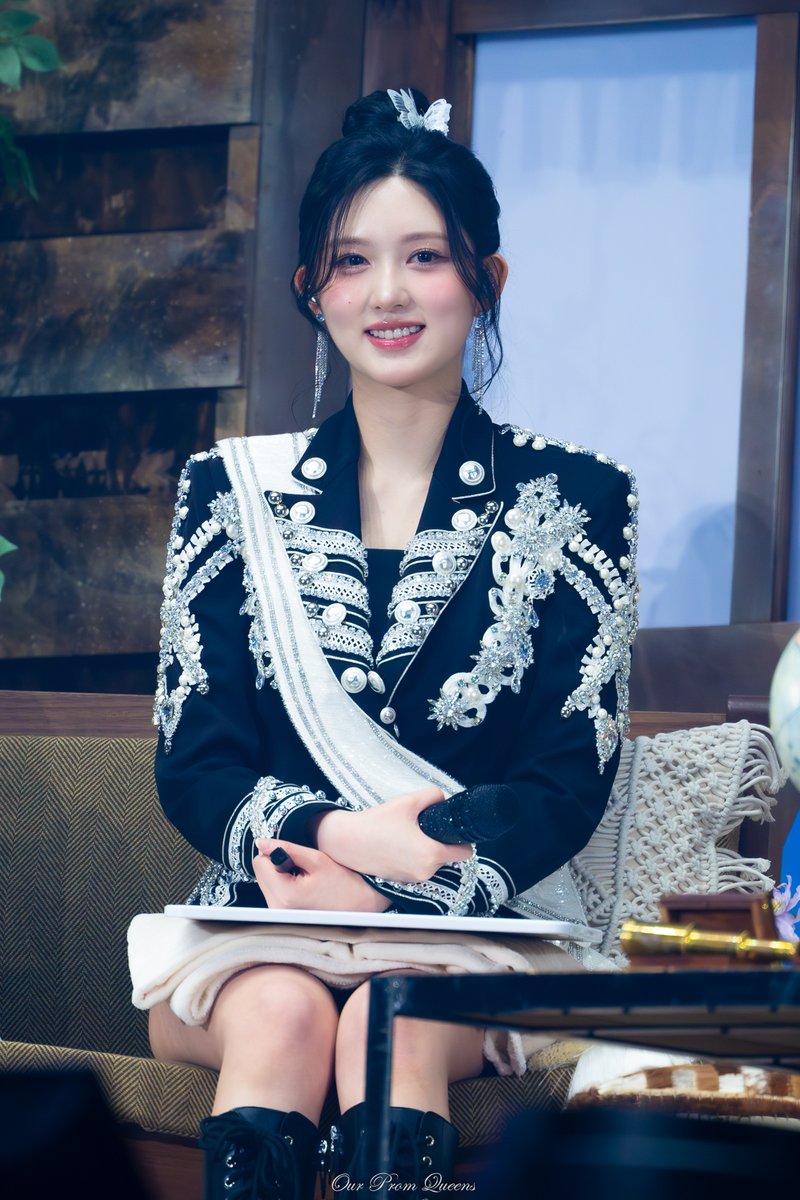 Our Prom Queens tweet media