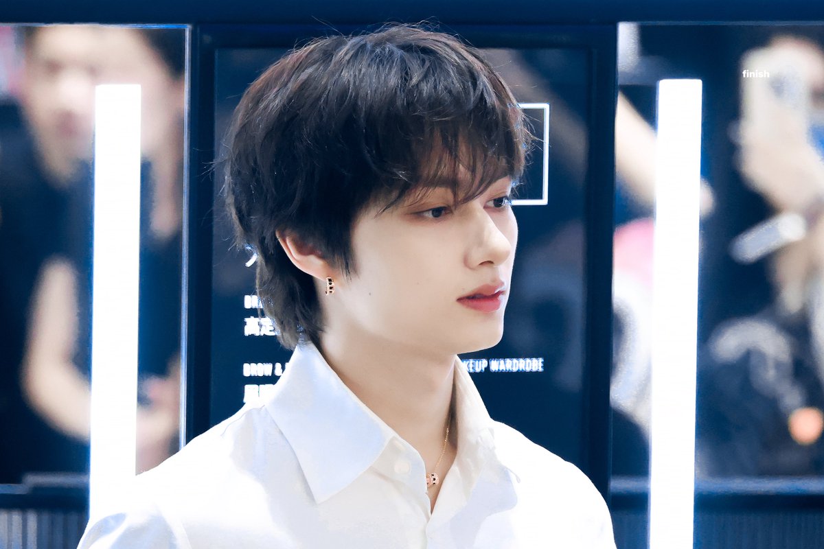 250924

#준 #JUN #문준휘 #文俊辉 #세븐틴 #SEVENTEEN