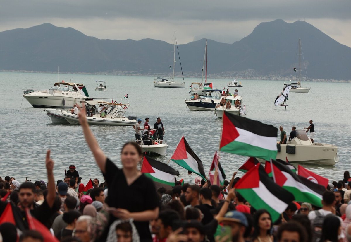 AffiViral's tweet photo. “Varios drones atacan con ácido y explosivos a nueve barcos de la flotilla con ayuda para Gaza ”
.
.
Saber Más: https://t.co/vbZxRK2Pk8
Fuente: Internacional en EL PAÍS

#últimahora #noticias #noticiasinternacionales #noticiashoy #noticiasdeúltimahora #noticiasmundiales #actual… https://t.co/pA4xm8GpIc
