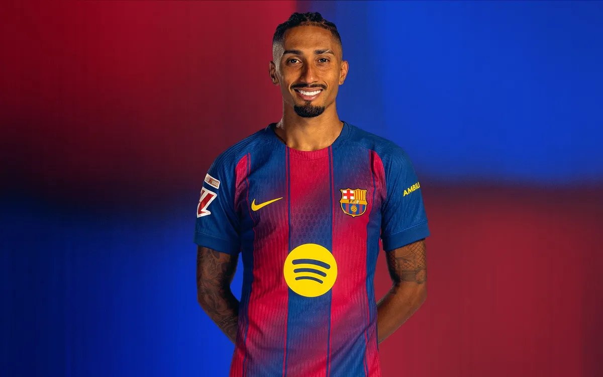 🚨 Wayne Rooney sobre el Balón de Oro

🗣️ : Es un chiste, la verdad. ¿Cómo es que Raphinha termina quinto mientras que Vitinha es tercero? Lideró a su equipo en momentos clave, jugó con pasión y corazón, y nos regaló noches mágicas. Si eso no es digno del Balón de Oro, ¿qué lo