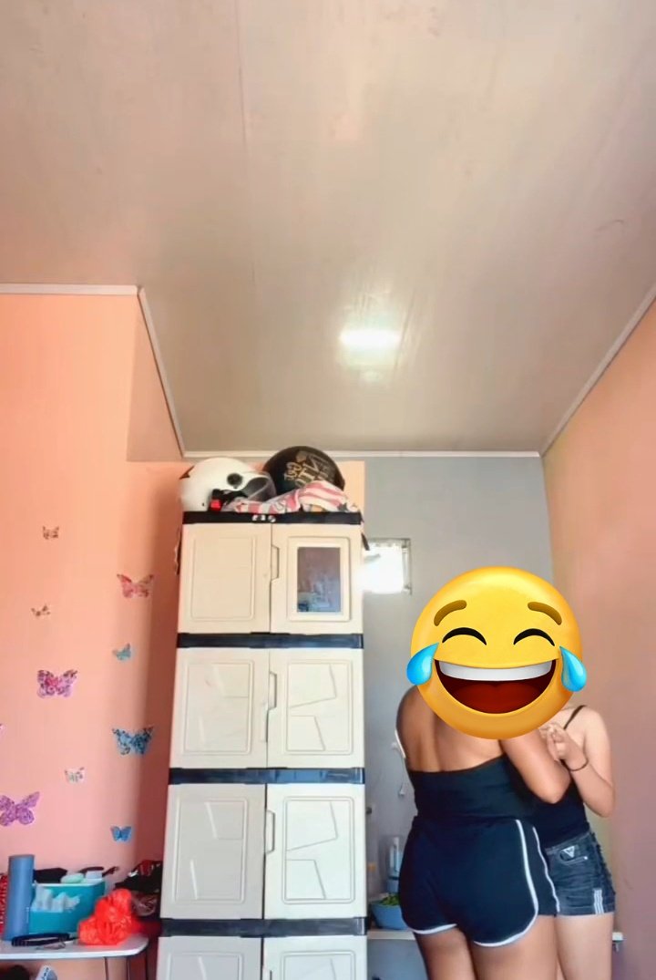 De teman jomblo jadi de teman temani kita 2 main 💦
3some sore" enak Skali pas dengan cuaca yg mau vidio gas DM